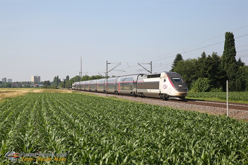 +SNCF_TGV-2N2-4702_2025-06-19_Lahr-Allemagne_VSLV.jpg